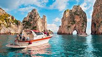 Small Group Boat Tour: Day Cruise from Sorrento to Capri