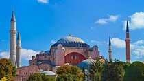 Small Group Istanbul Full-Day Shore Excursion: Hagia Sophia, Topkapi Palace, Blue Mosque, Hippodrome and Grand Bazaar