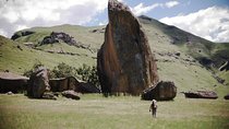 Hike & Stay Overnight in a Cave in the Ukhahlamba Drakensberg