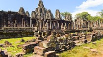 Private Full-Day Angkor Temple and Sunset Viewing with Lunch