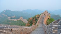 Mini Group: Simatai West to Jinshanling Great Wall Hiking Tour