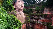 One-Day Leshan Giant Buddha and Tea Terrace Tour In Lost Town
