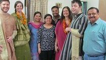Half-Day Cooking Lesson and Dinner With Local Family in New Delhi