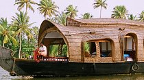 Private 2 Day Tour to Kerala from Hyderbad with Flight : Houseboat & Cochin Tour