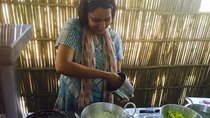 Market Tour and North Indian Vegetarian Cooking Class in Jaipur