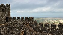 Private Sintra Tour from Lisbon with Wine Tasting and Moorish Castle