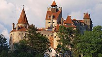 Day Trip Through Brasov in Transylvania and Bran, Peles, and Rasnov Castles