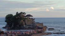 Sunset at Tanah Lot Temple and Spa Tour