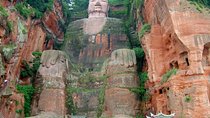 2-Day Private Tour of Chengdu Including Panda Base And Giant Buddha