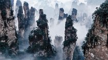 Zhangjiajie Private 5-Day Tour: Tianmen Mountain and Fenghuang County