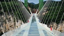 Private Tour of Zhangjiajie Grand Canyon Glass Bridge and Baofeng Lake