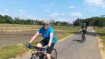 Village and Lagoon Cycling tour in Galle