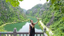  Ninh Binh Day Trip from Hanoi: Hoa Lu, Tuyet Tinh Coc, and Tam Coc