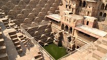 Full-Day Tour of the Chand Baori Step Well from Jaipur