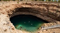Discover the South and Wadi Shab from Muscat