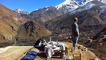 1-night Atlas Mountain Experience from Marrakech with Hike and Camel Ride