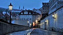 Night 4-Hour Small-Group Guided Photography Walking Tour in Prague