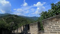Private Transfer to Mutianyu Great Wall with professional driver