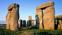 Small Group Stonehenge, Bath and Secret Place Tour from London