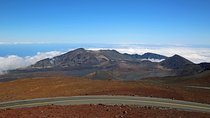 Maui Haleakala Day Bike Tour with Mountain Riders from 6500 to sea level