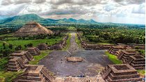 Private City Tour Mexico City -Teotihuacan - Basilica with Photographer