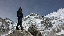 Everest Base Camp Trek - Hiking to Mt Everest