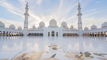 Full-Day Abu Dhabi Tour with BAPS Mandir