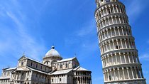 Regular Tour Pisa and Lucca by Van from Florence