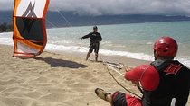2.5-Hour Private Kiteboarding Lessons at Kanaha Beach in Kahului