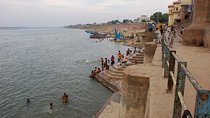 Private Full-Day Varanasi Tour with Boat Ride on the River Ganges