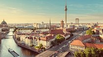 Private Tour Guide Berlin with a Local: Kickstart your Trip, Personalized