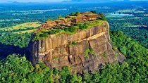 2 Day Private Tour of Kandy, Sigiriya & Dambulla - All Inclusive