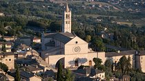 Daytrip from Rome to Orvieto, Todi & Assisi with Private Driver