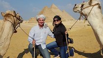 Day tour to Giza Pyramids, Sphinx, Camel ride & Egyptian museum 