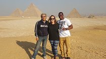 Giza Pyramids, Sphinx and Cairo Full Day Private Tour With Lunch