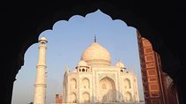 All Inclusive Private Tour of Tajmahal, Agra Fort and Baby Taj From New Delhi