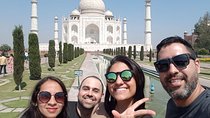 From Jaipur: Private Day Trip to Taj Mahal by Private Car