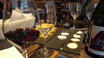 Paris Wine and Cheese Tastings Class near Le Marais