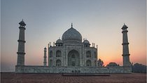 Private Agra Taj Mahal and Agra Fort Day Trip by Rail from Delhi
