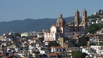 Taxco the silver town with stop in Cuernavaca
