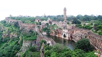Private transfer - Jaipur to Udaipur via Chittorgarh Fort with lunch