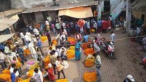Northern Bazars- A walking tour in Varanasi through old wholesale niche markets