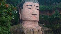 Chengdu Private Day Tour of Leshan Giant Buddha and Lingyun Temple