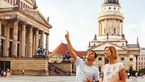 Highlights & Hidden Gems With Locals: Best of Berlin Private Tour