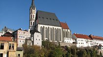 Private One-Way Sightseeing Transfer from Prague to Vienna via Cesky Krumlov