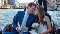 Renew Your Wedding Vows on a Romantic Gondola