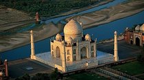 3-Day Tour to Delhi, Agra, Jaipur from Mumbai with one-way Commercial Flight