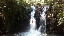 Private Aling Aling Waterfalls Trekking Tour
