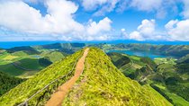Sete Cidades & Lagoa do Fogo - Private Group Tour