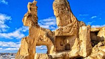 Full-Day Cappadocia Tour with Goreme Open Air Museum and Fairy Chimneys
